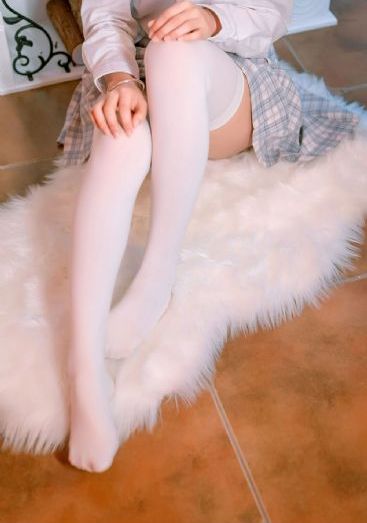 日韩美女搞基_HD高清视频播放