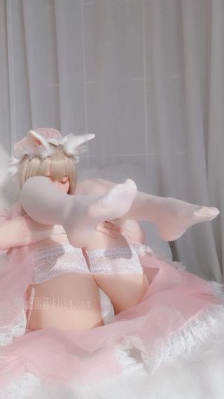 欧美老男人晨勃图片_短视频完整无删减版