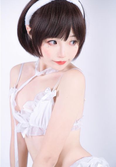 亚洲精品美女777777_4K神马影院手机在线