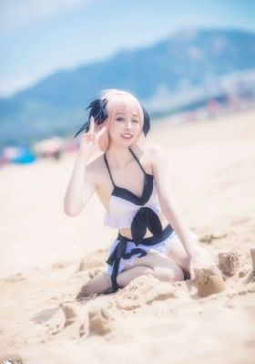 欧美撸管av_1080完整在线观看