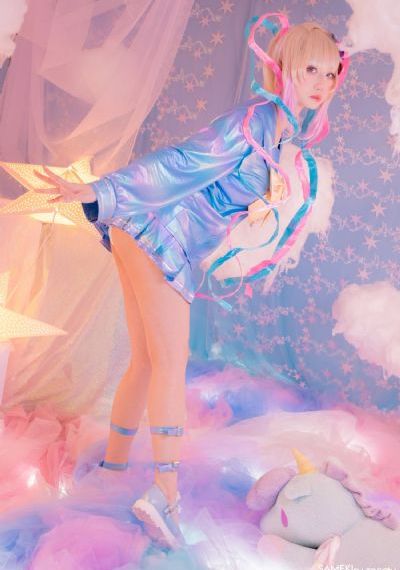 欧美黑人超模写真_HD免费观看超清