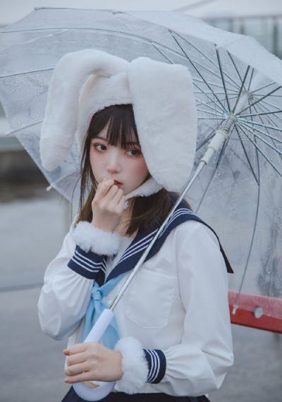 欧美海报风格特点_青苹果乐园免费高清观看