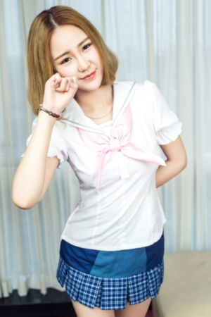 国产三级视频2020_十万网红美女美酱