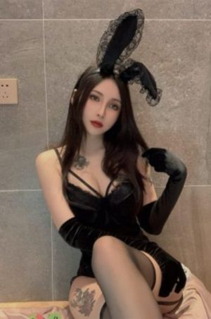 2021高清欧美潮图_有字幕完整版