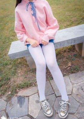 美女视频黄a视频全免费网站啪_青苹果乐园免费高清观看