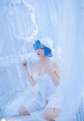 欧美范男高冷头像_超清在线视频播放