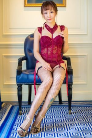 欧美女人绯闻_超清高清完整版