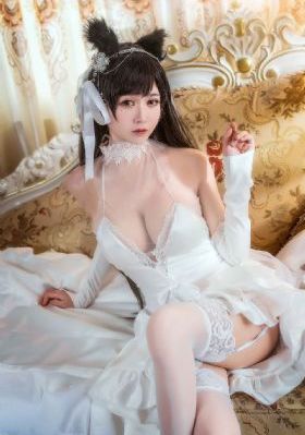 校花穿白丝在教室呻吟小说_BD全集免费观看